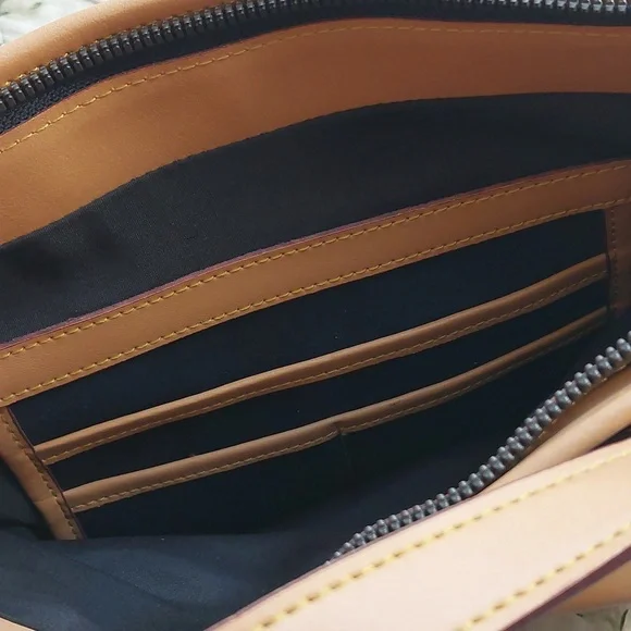 Dooney & Bourke Purse - Picture 7 of 10